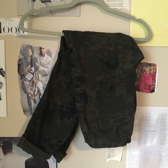 Camo Cargo Pants - Picture 1 of 3